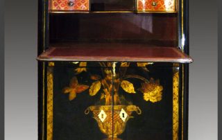 secretaire-estampille-dubois