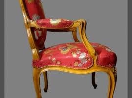 Fauteuils-epoque-18-siecle-estampille-Cresson