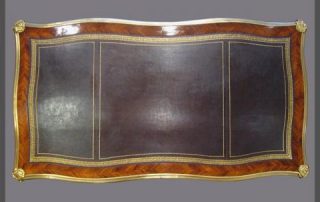 Bureau-epoque-18-siecle