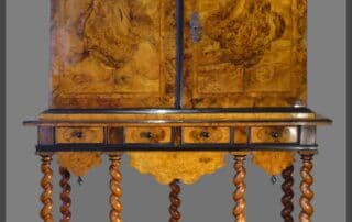 Cabinet-Hache-epoque-18-siecle