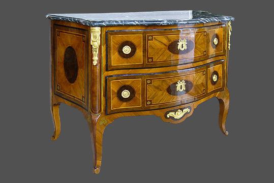 Commode-Hache-epoque-18-siecle