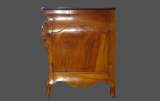 Commode-epoque-18-siecle