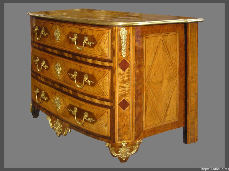 Commode-Hache-epoque-18-siecle