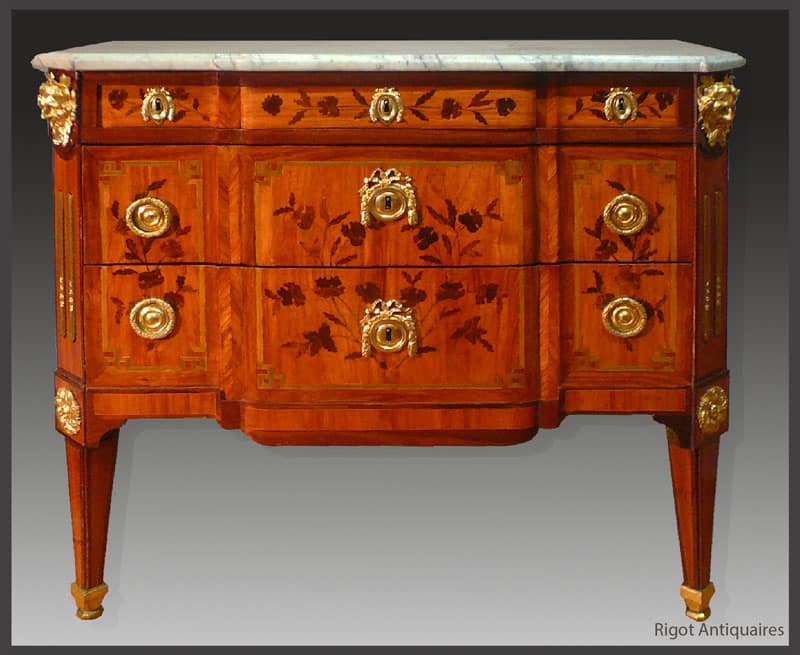 Commode-estampille-Macret-18-siècle