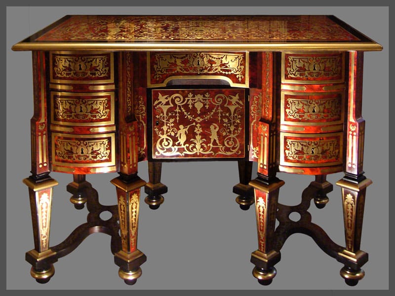 Bureau-Mazarin-marqueterie-Boulle-Rigot-antiquaires