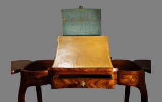 Table-estampille-Migeon-rigot-antiquaires