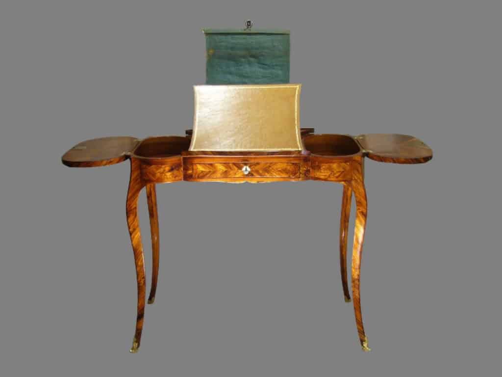 Table-estampille-Migeon-rigot-antiquaires