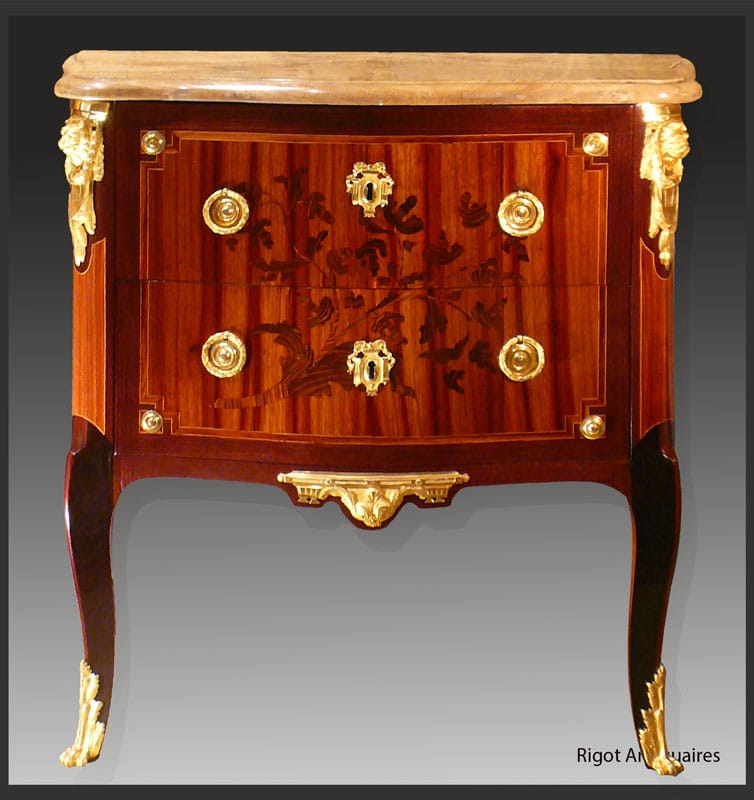 Commode-Nicolas-Petit-estampille-antiquaire-Lyon